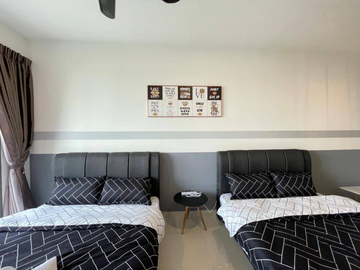 Teega Suites Seaview By Vdo Homestay 努沙再也 外观 照片